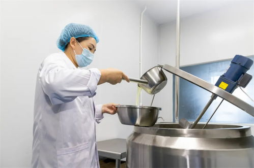 盛夏烏蘭毛都草原,乳香四溢等你來