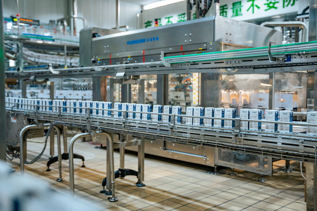 二十四節(jié)氣看蒙牛丨驚蟄走進(jìn)春天里的蒙牛宿遷工廠